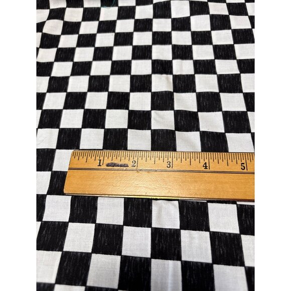 Black & White Checkerboard Fabric Cotton Quilting Craft Material Fat Quarter 18x - Picture 2 of 6
